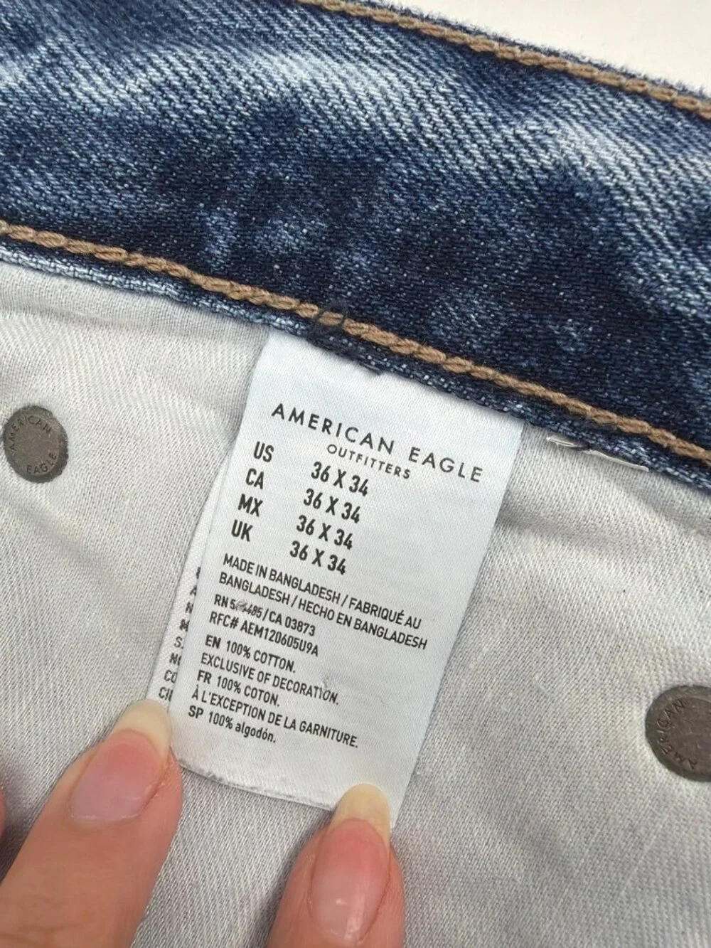 American Eagle Baggy Jeans Mens Size 36x34 Blue Distressed Medium Wash Casual